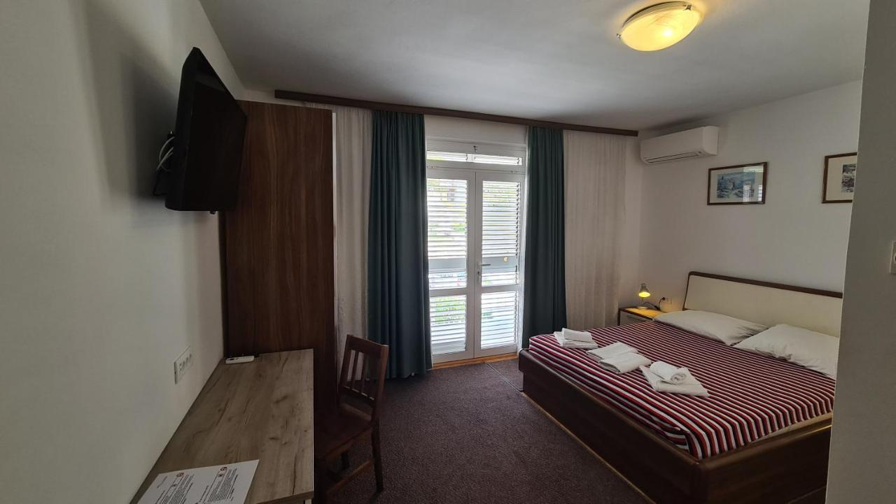 מליני Studio Apartment Boksic מראה חיצוני תמונה